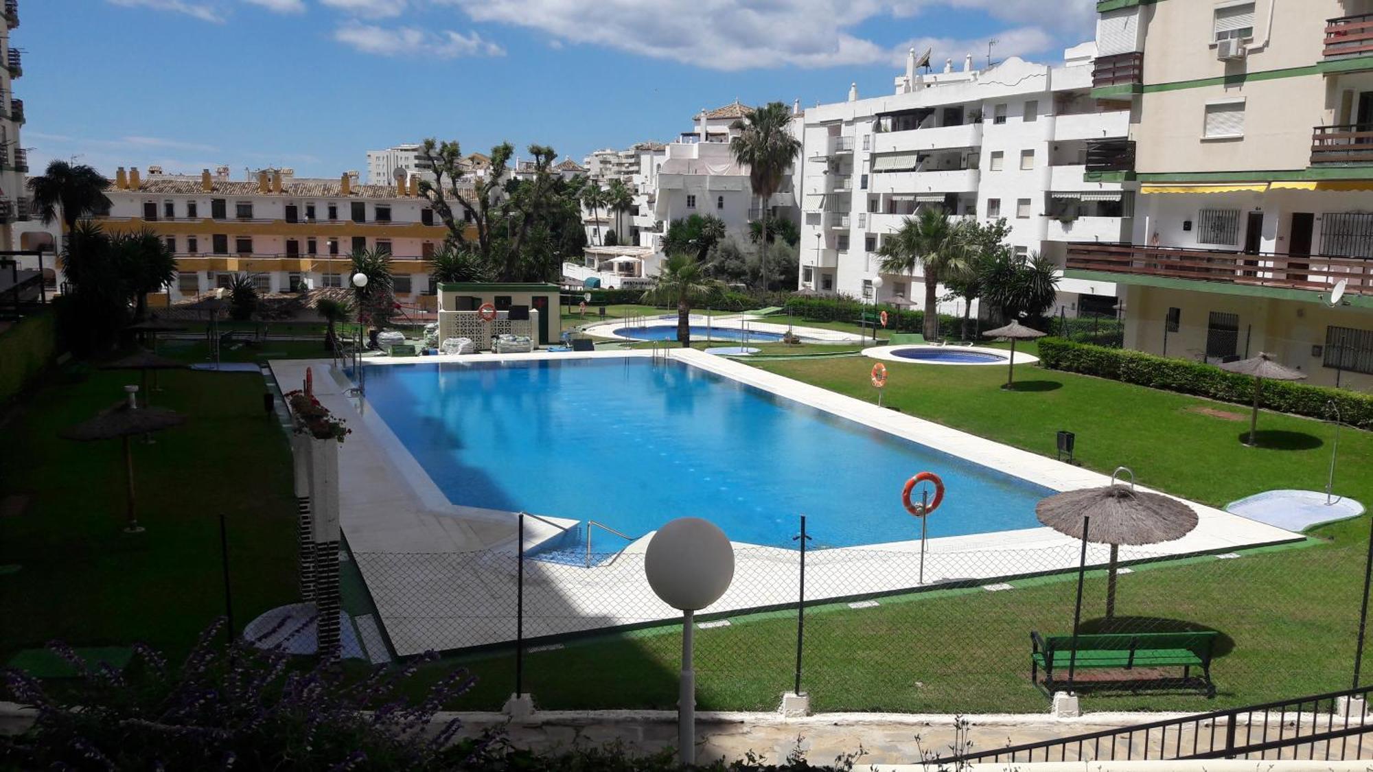 Mari Y Sergio Naciones-benalmadena Apartamento Benalmádena